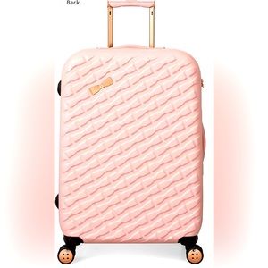 Ted baker belle medium luggage. Brand new 27”